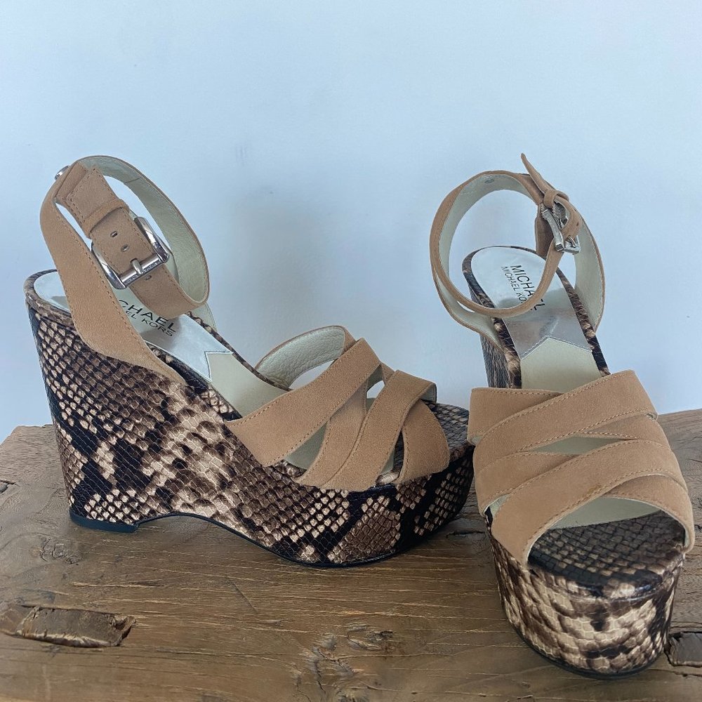 NWOT - Michael Kors Platform Wedges Sandals